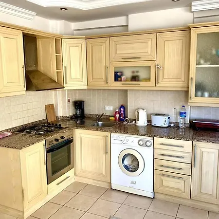 Apartment Zerrin Hanim - 1 Minute From Kleopatra Beach *