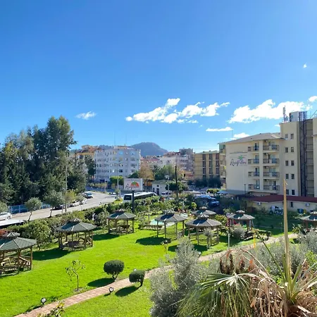 Zerrin Hanim - 1 Minute From Kleopatra Beach Apartment
