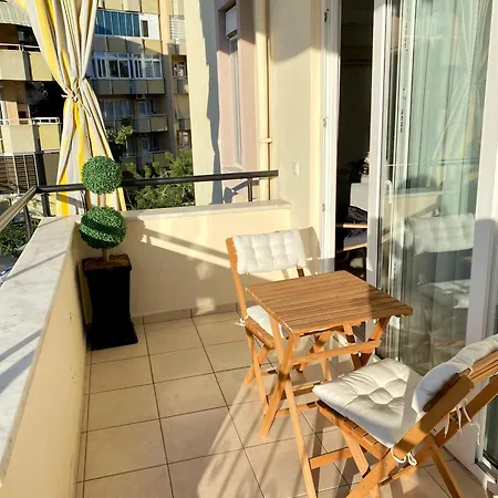 Zerrin Hanim - 1 Minute From Kleopatra Beach Alanya